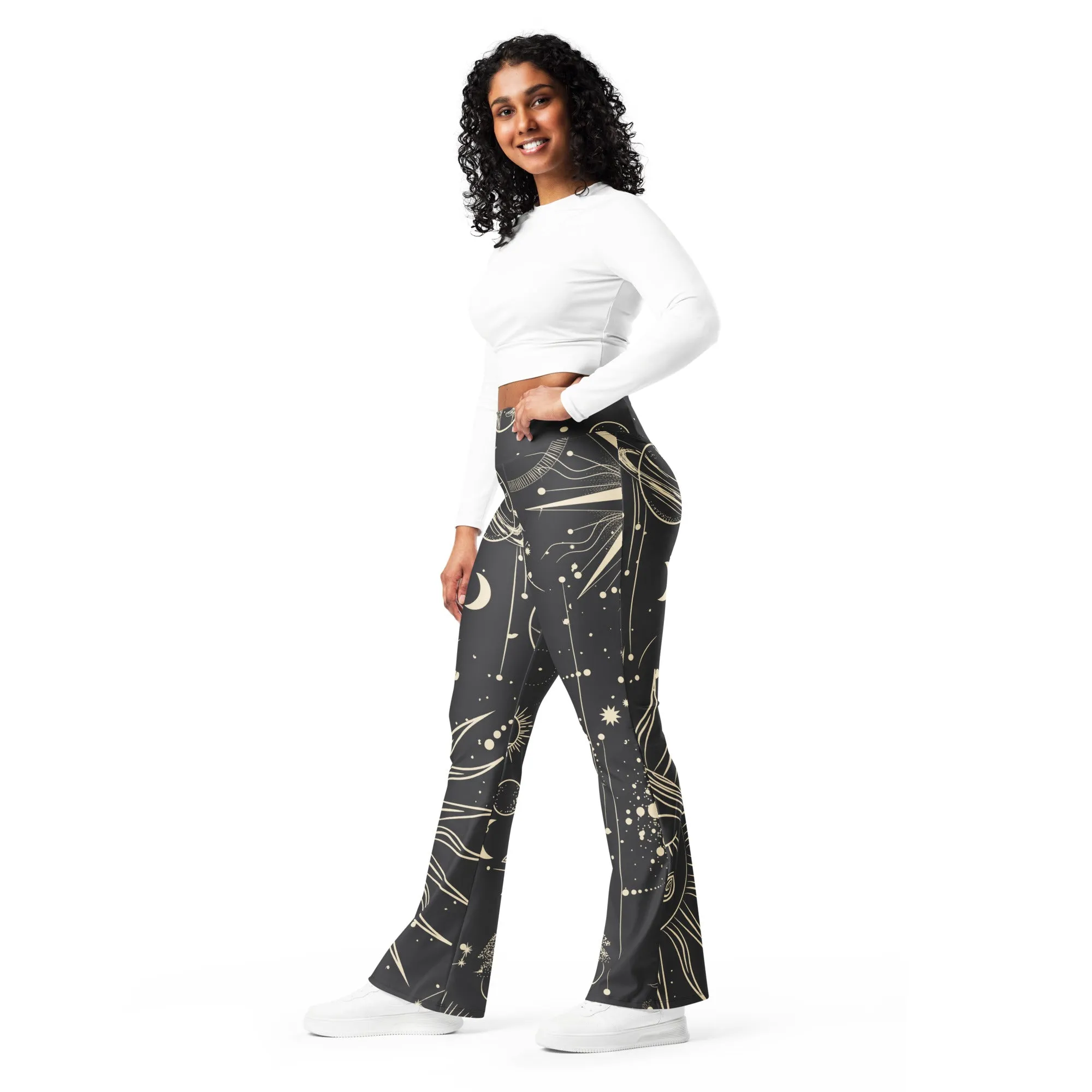 Flare Leggings Celestial Style, lioness-love