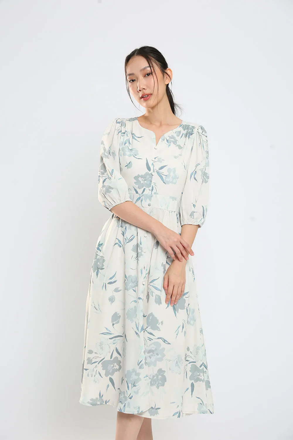 Marcy Maxi Dress in Grey Floral