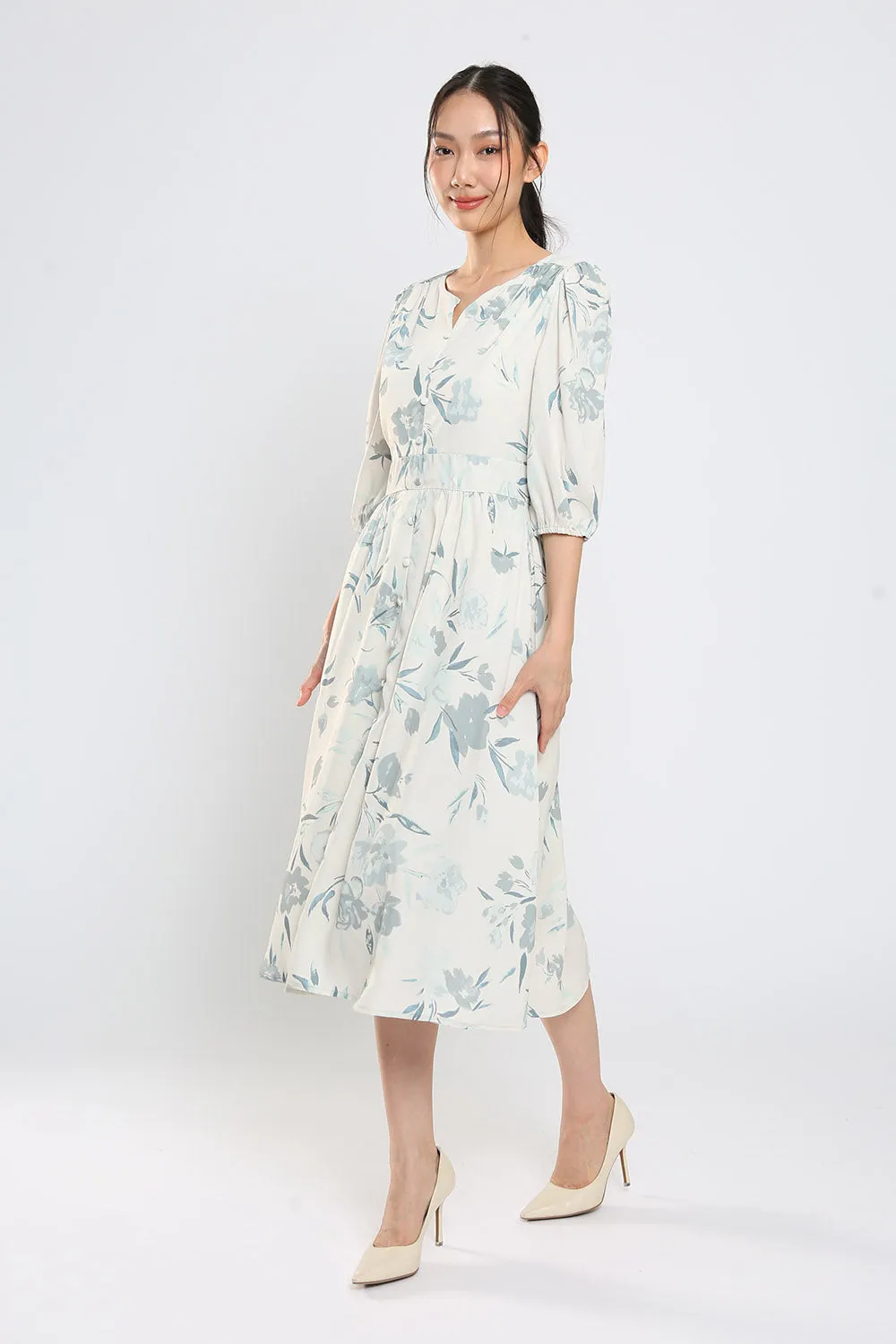 Marcy Maxi Dress in Grey Floral