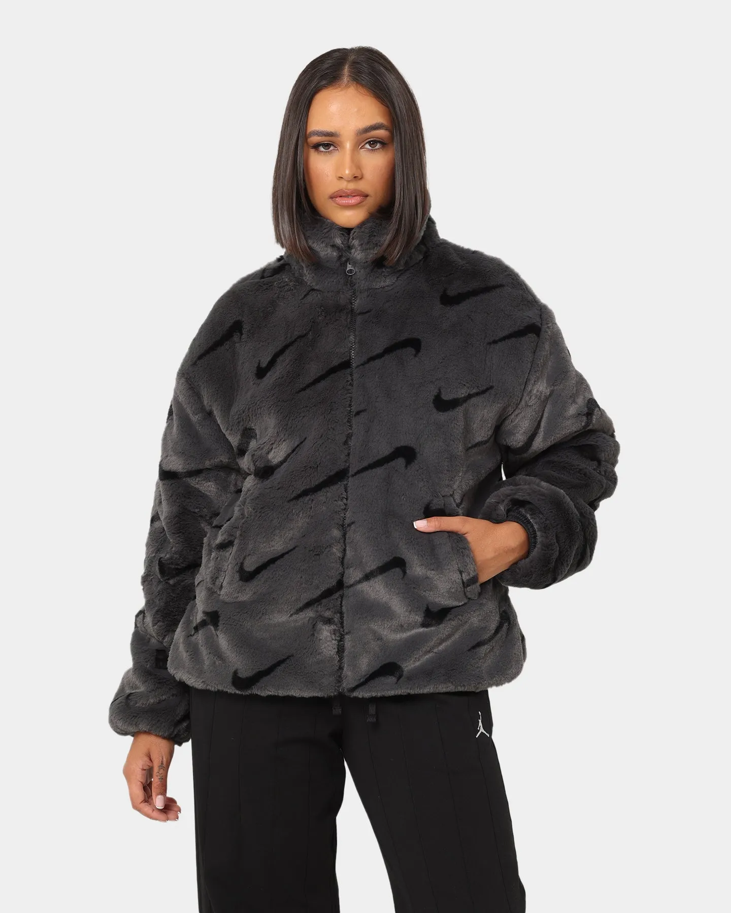 Nike Women's Nike Sportswear Faux Fur All Over Print Jacket Dark Smoke Grey/Black